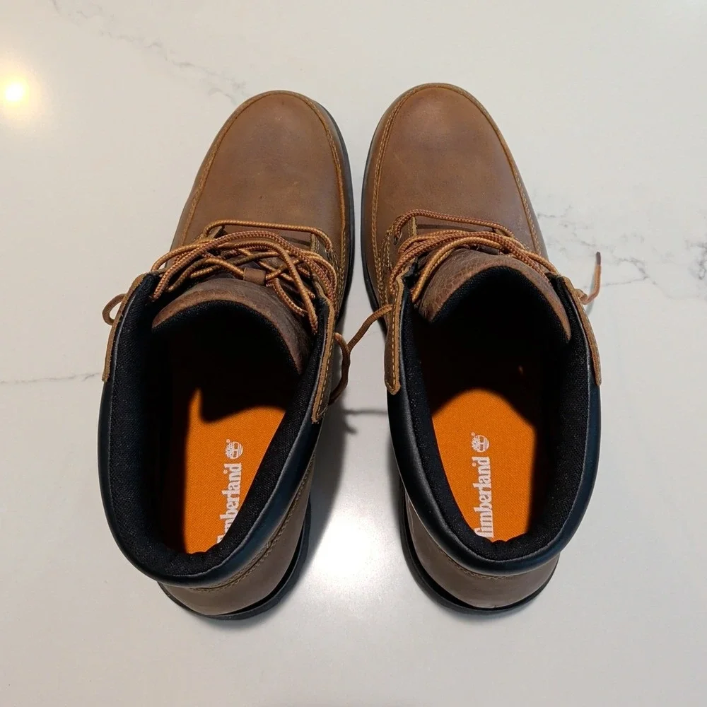 New Timberland Men's Attleboro Mid Lace-Up Chukka Boot Size 12